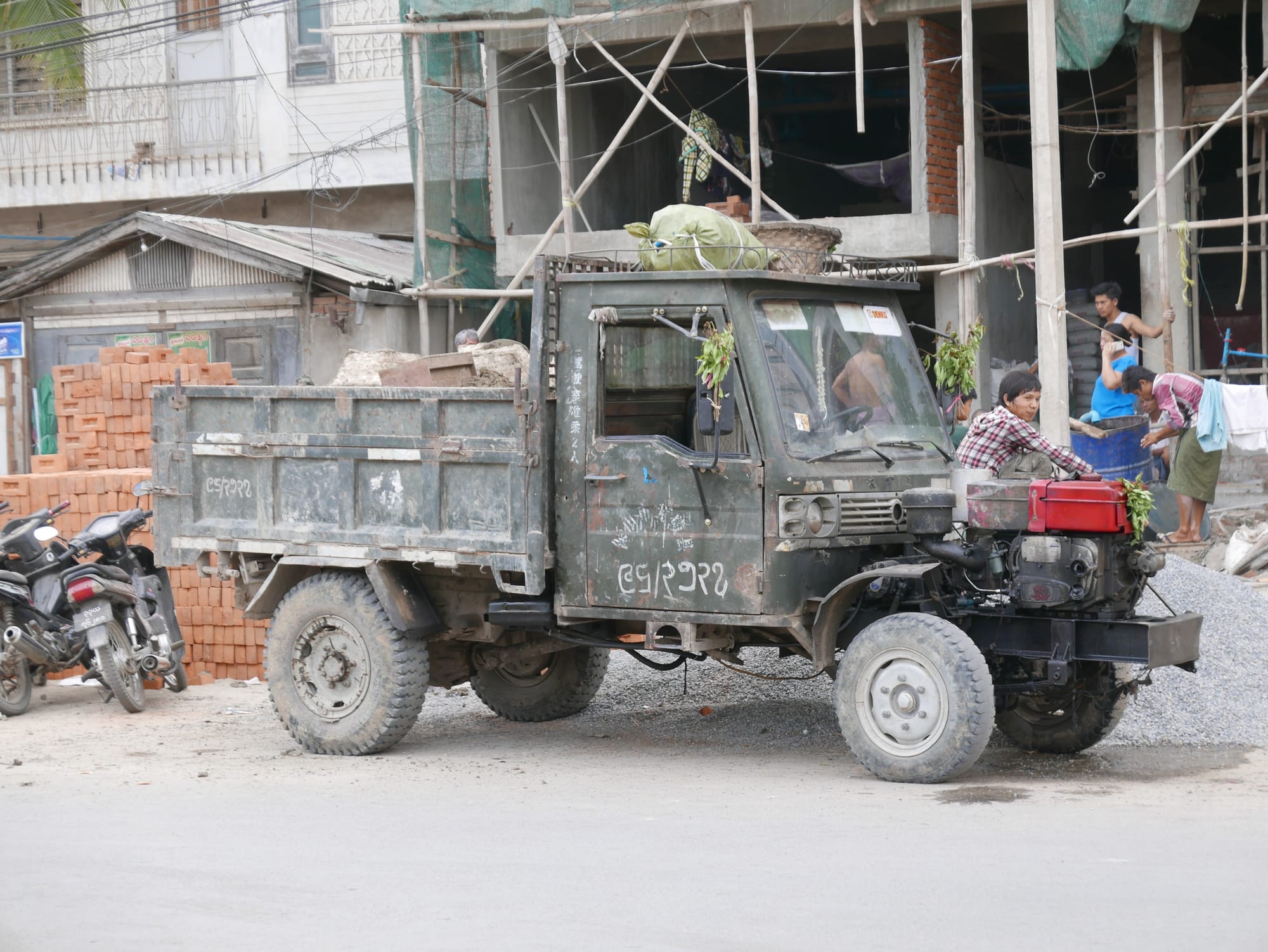 Photo by Author — I liked the ‘open plan’ engine on this vehicle