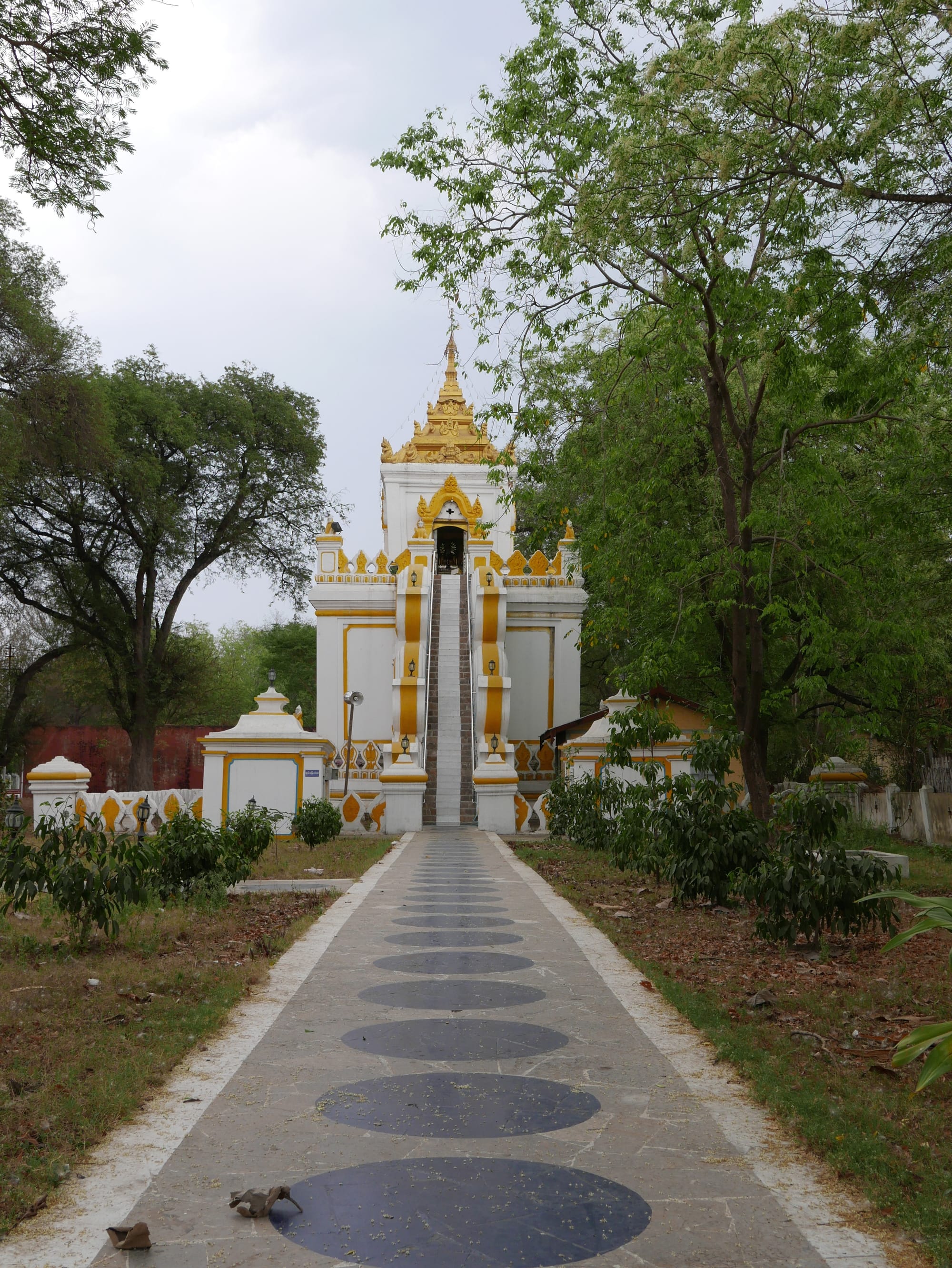 Photo by Author — a small shrine near the palace