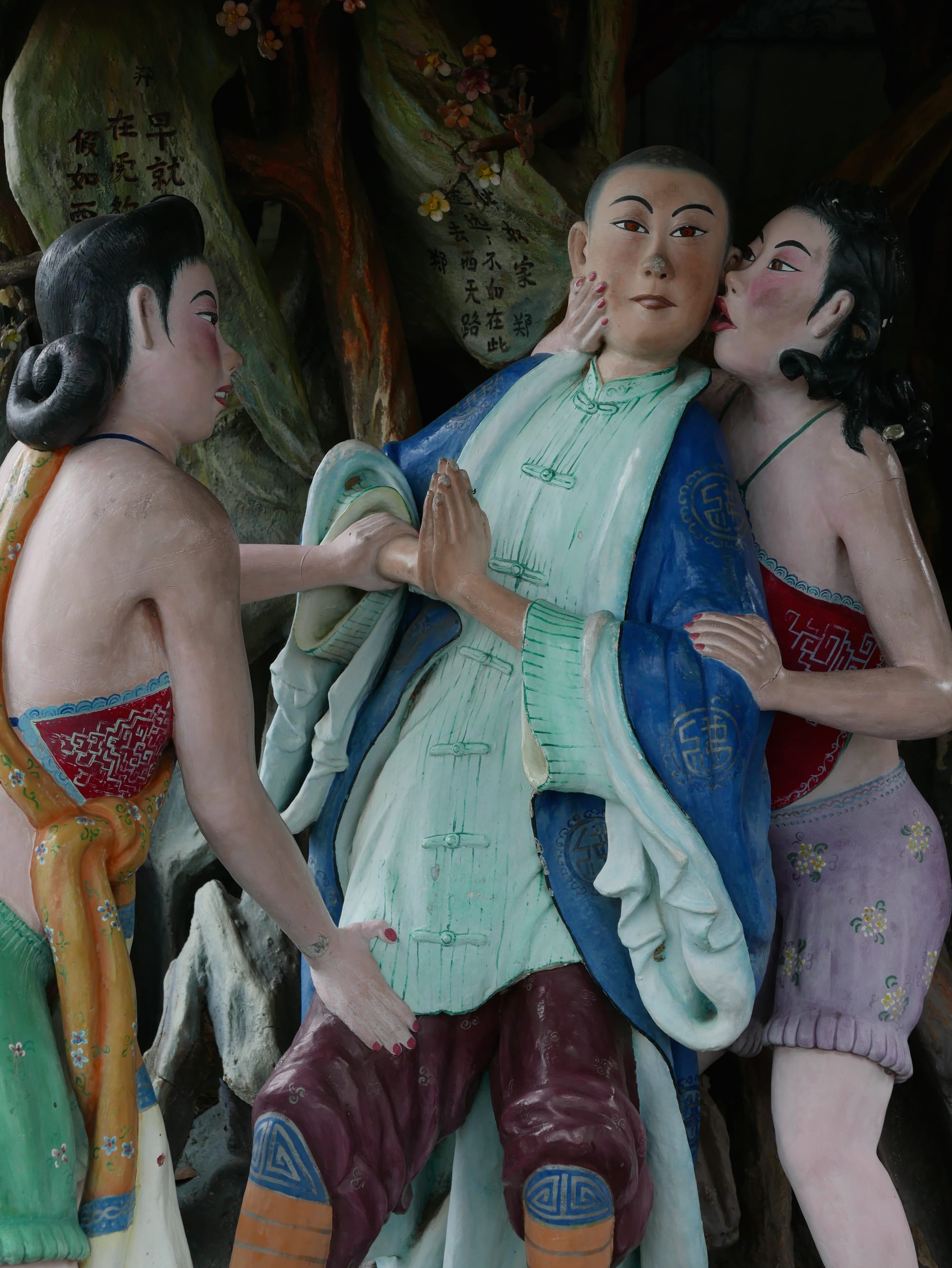 Photo by Author — seduction and temptation — Haw Par Villa, Singapore