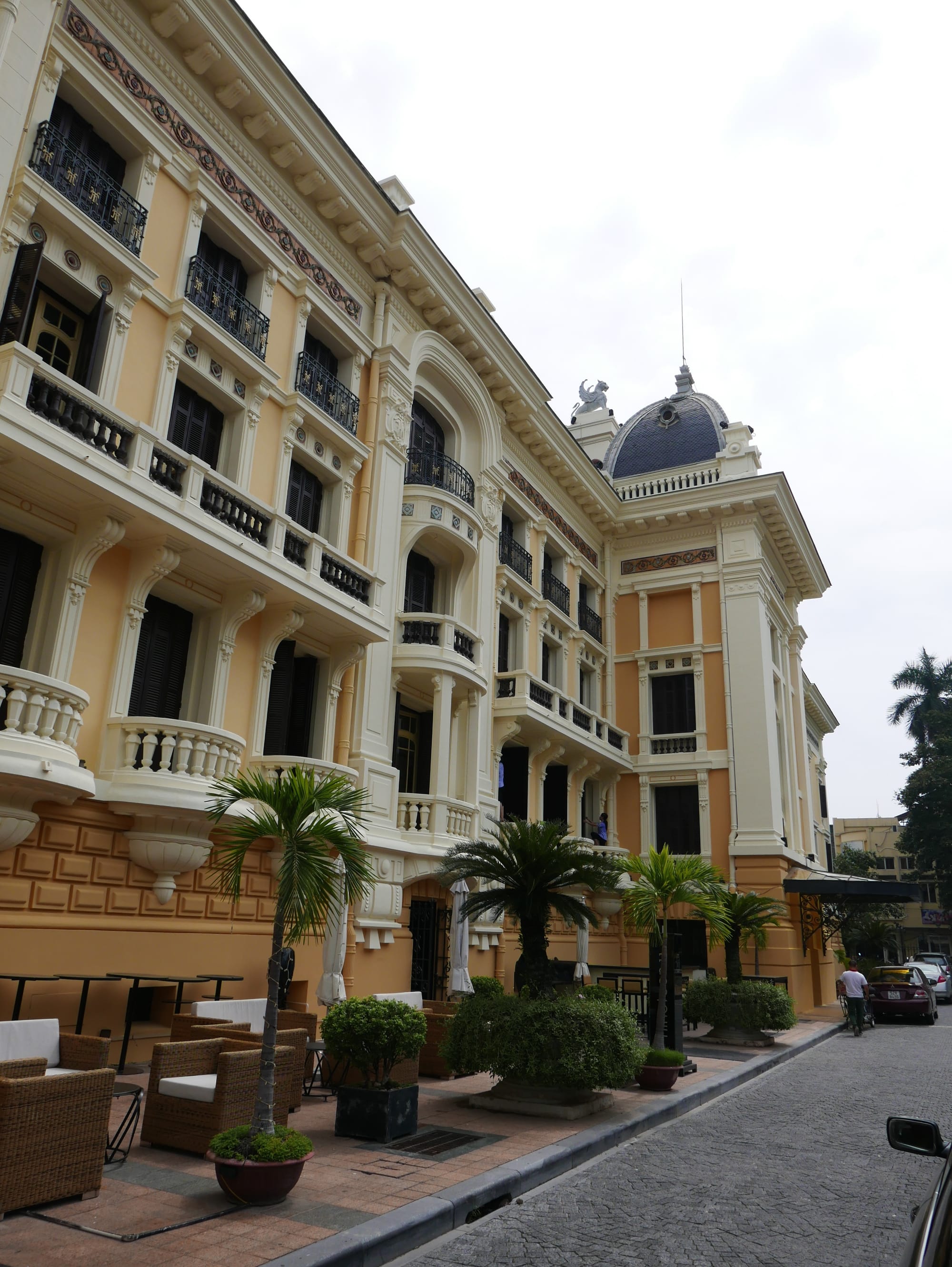 Photo by Author — Nhà Hát Lớn Hà Nội (Hanoi Opera House), 1 Tràng Tiền, Hoàn Kiếm, Thành Phố Hà Nội, Hanoi, Vietnam