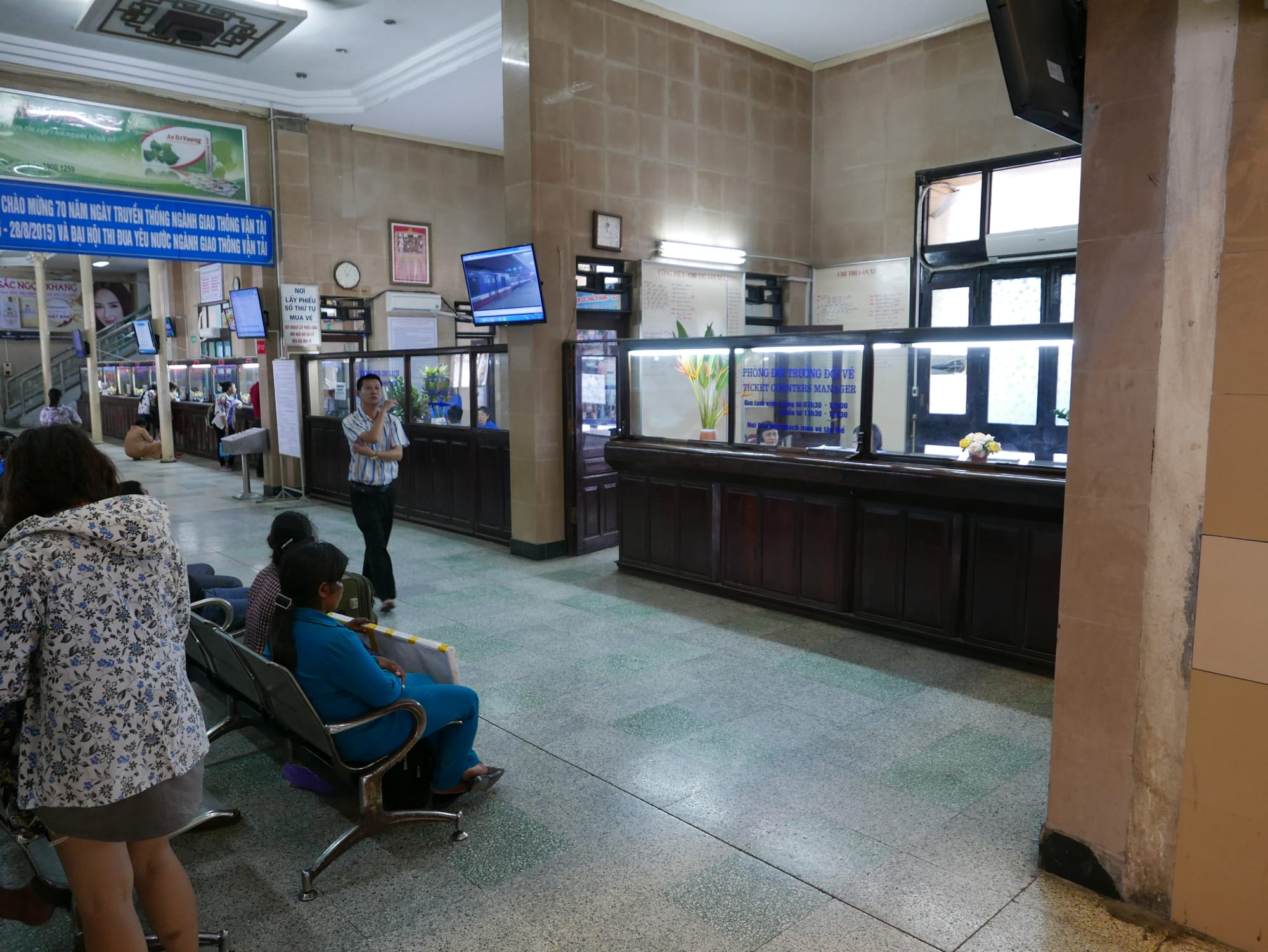 Photo by Author — tourist information at Ga Hà Nội (Hanoi Station), 120 Lê Duẩn, Hoàn Kiếm, Thành Phố Hà Nội, Hanoi, Vietnam
