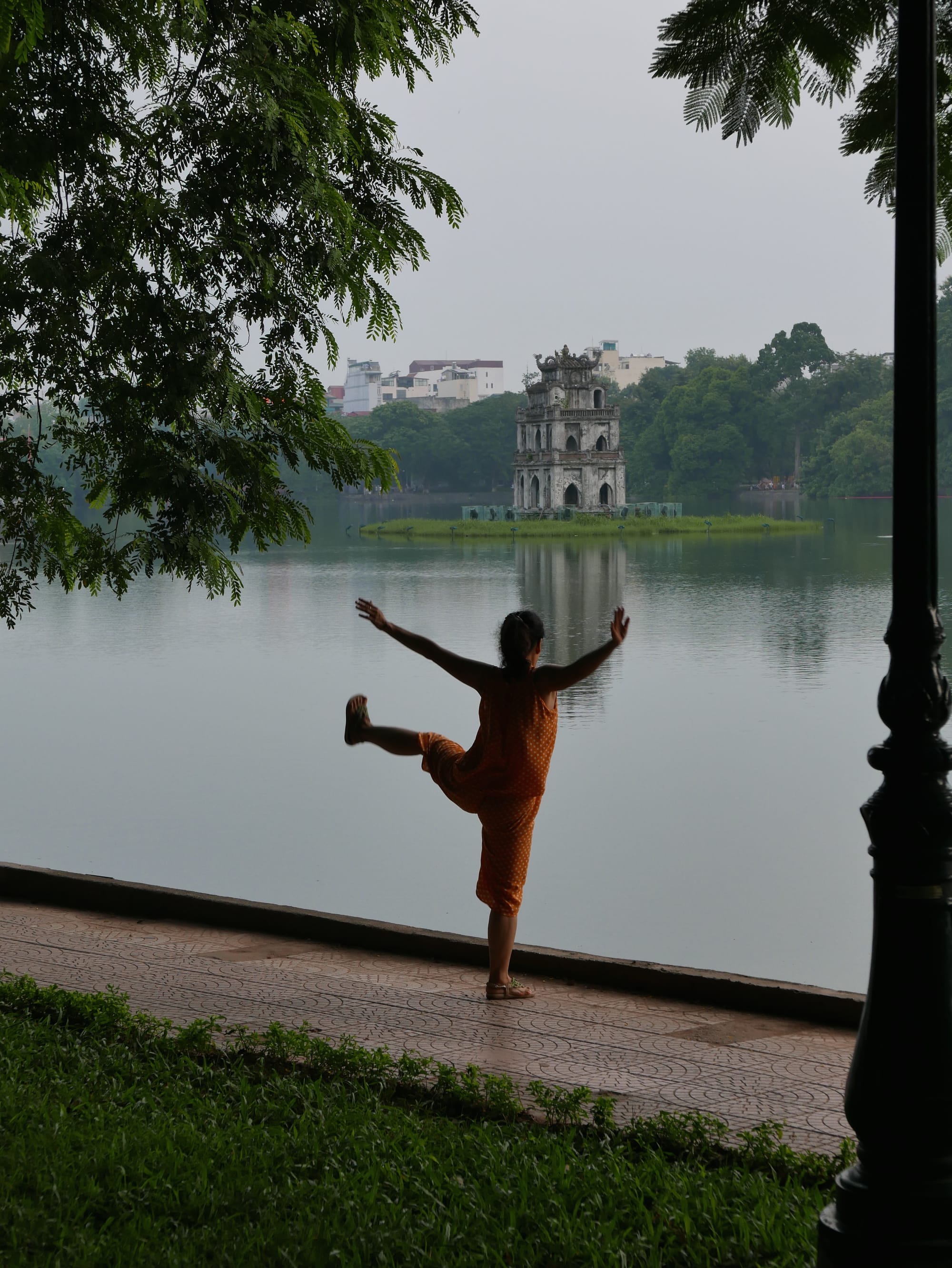 Photo by Author — Hồ Hoàn Kiếm (Hoan Kiem Lake), Đinh Tiên Hoàng (Lê Thái Tổ), Hoàn Kiếm, Thành Phố Hà Nội, Hanoi, Vietnam