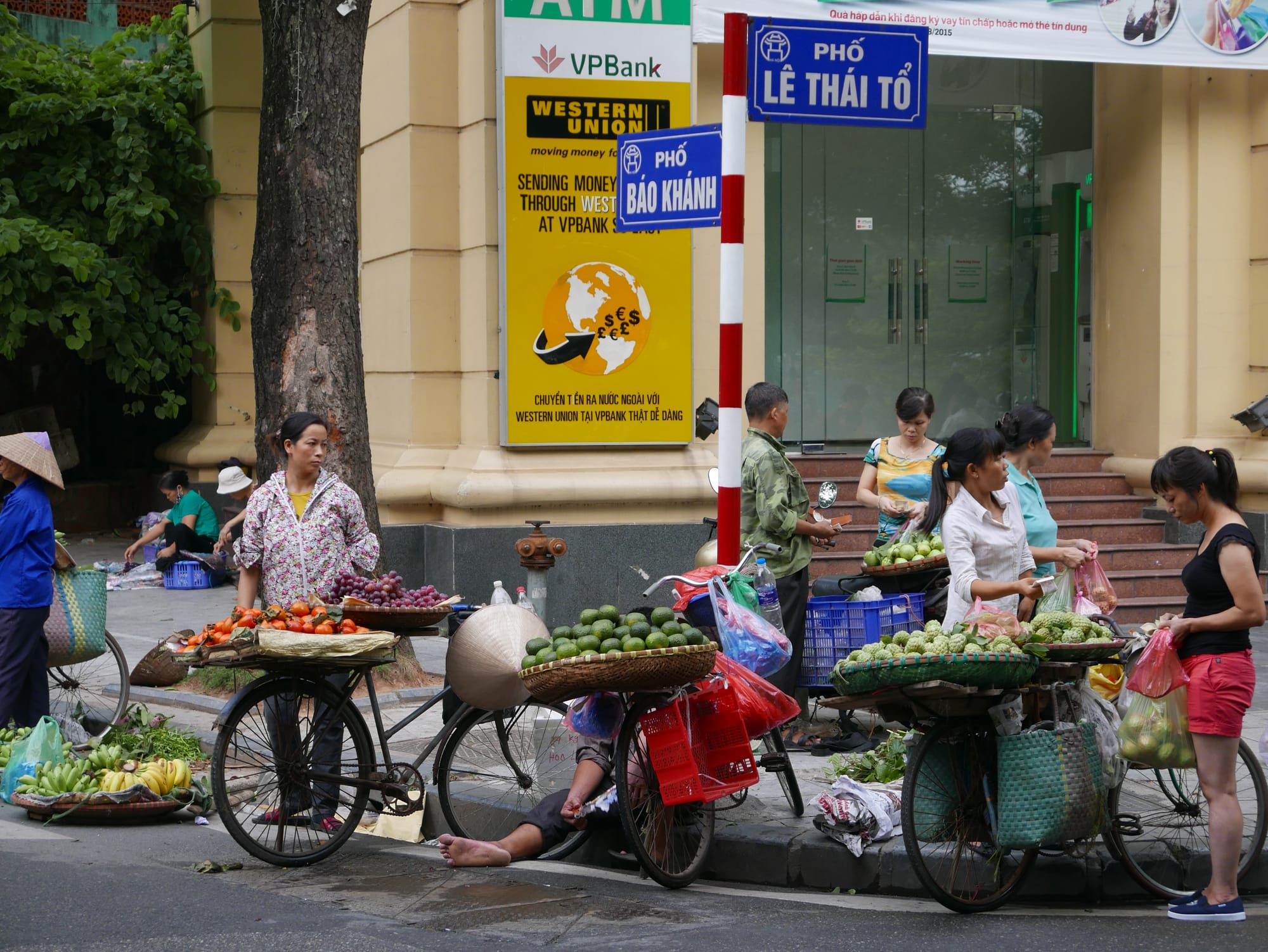 Photo by Author — Street Market near Hồ Hoàn Kiếm (Hoan Kiem Lake), Hanoi, Vietnam