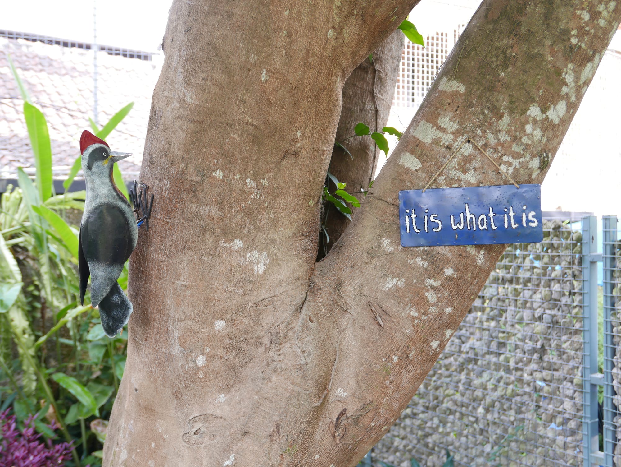 Photo by Author — metal artwork at the Gajah Biru Bungalows, Ubud, Bali, Indonesia
