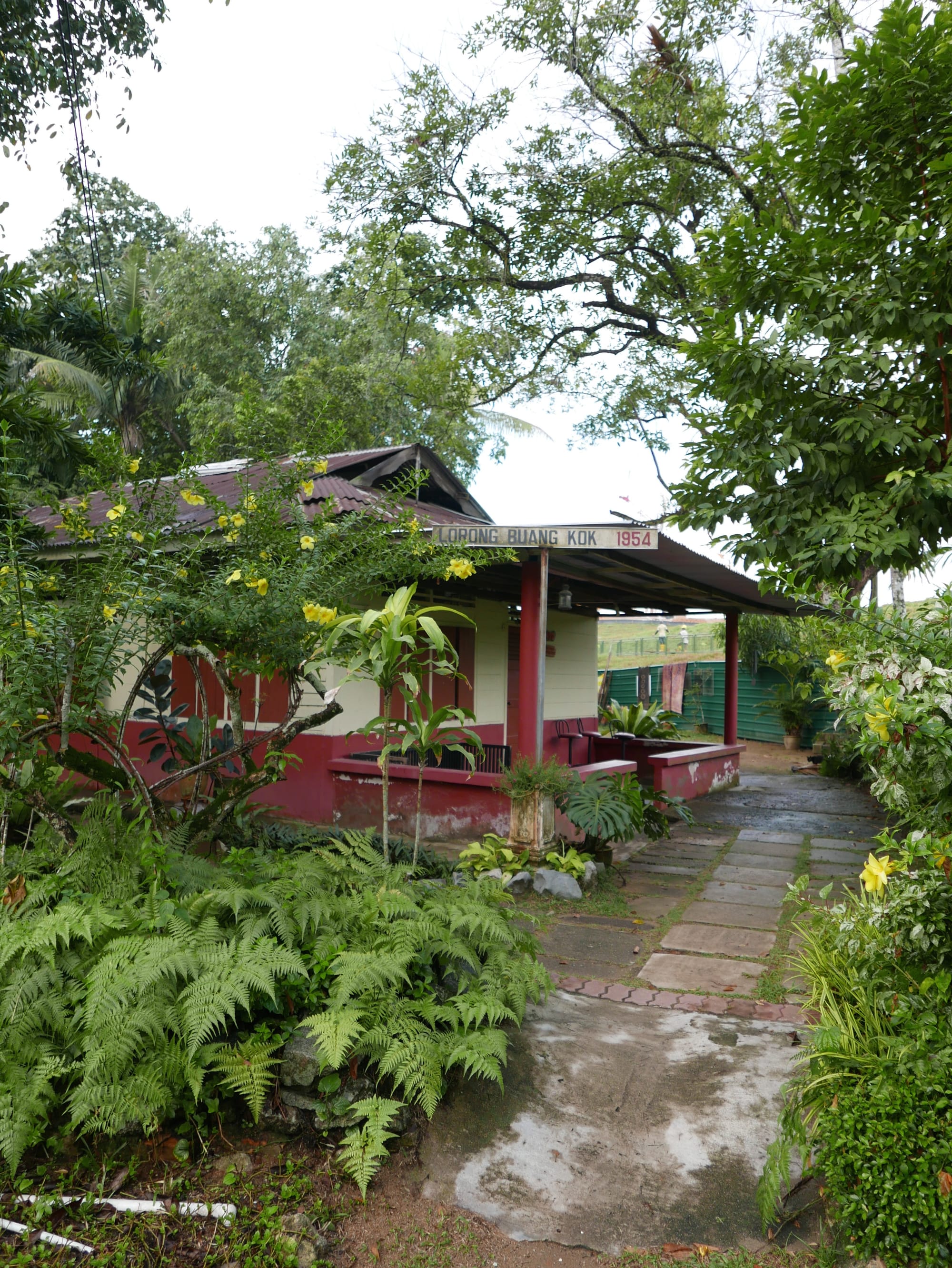 Photo by Author — a house — Kampong Lorong Buangkok, Singapore