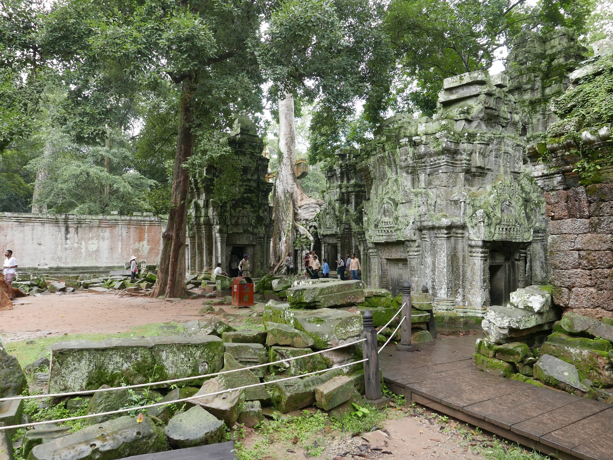 Photo by Author — Ta Prohm (ប្រាសាទតាព្រហ្ម), Angkor Archaeological Park, Angkor, Cambodia