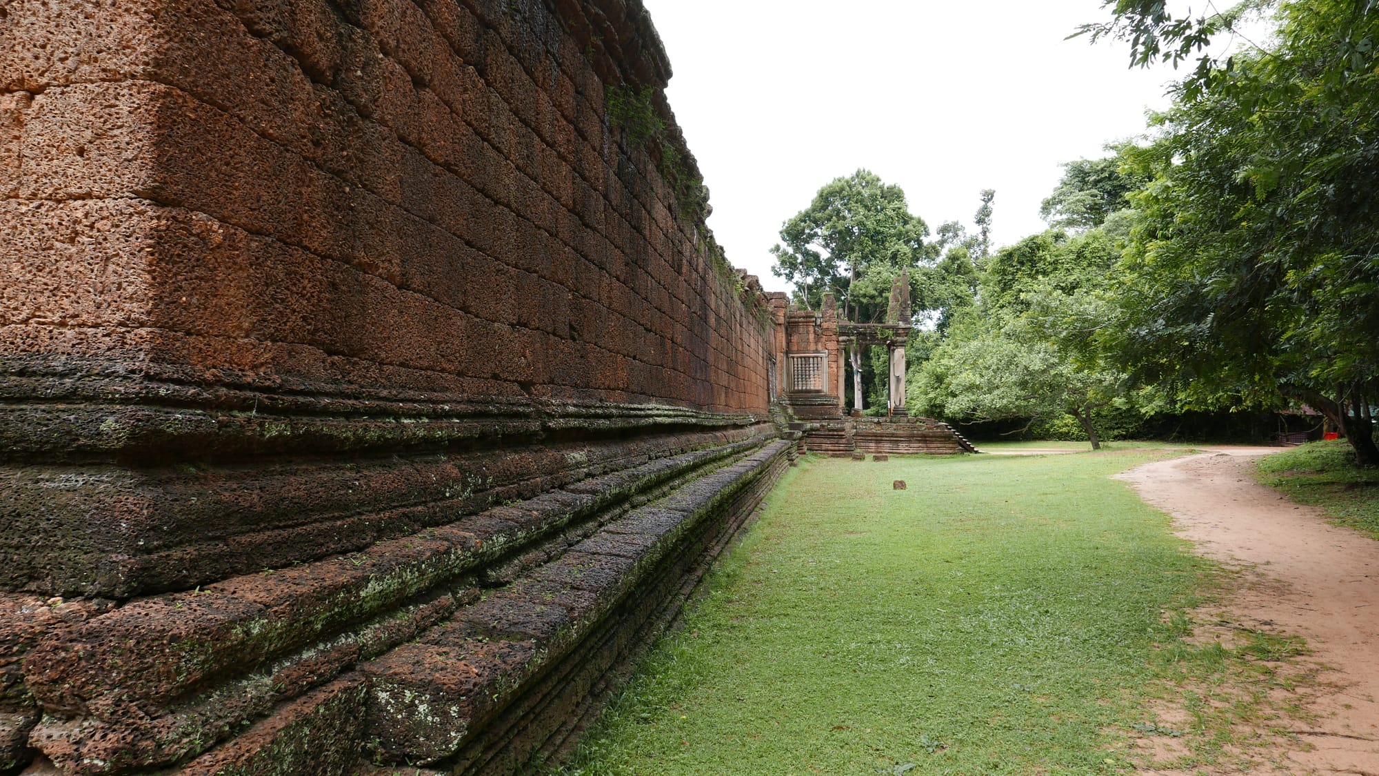 Photo by Author — Banteay Samré (បន្ទាយសំរែ), Angkor Archaeological Park, Angkor, Cambodia