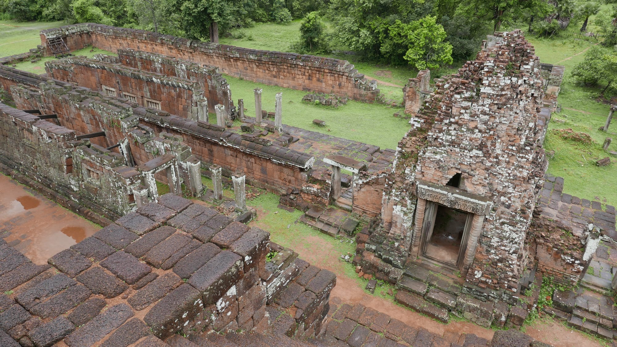 Photo by Author — Pre Rup (ប្រែរូប), Angkor Archaeological Park, Angkor, Cambodia