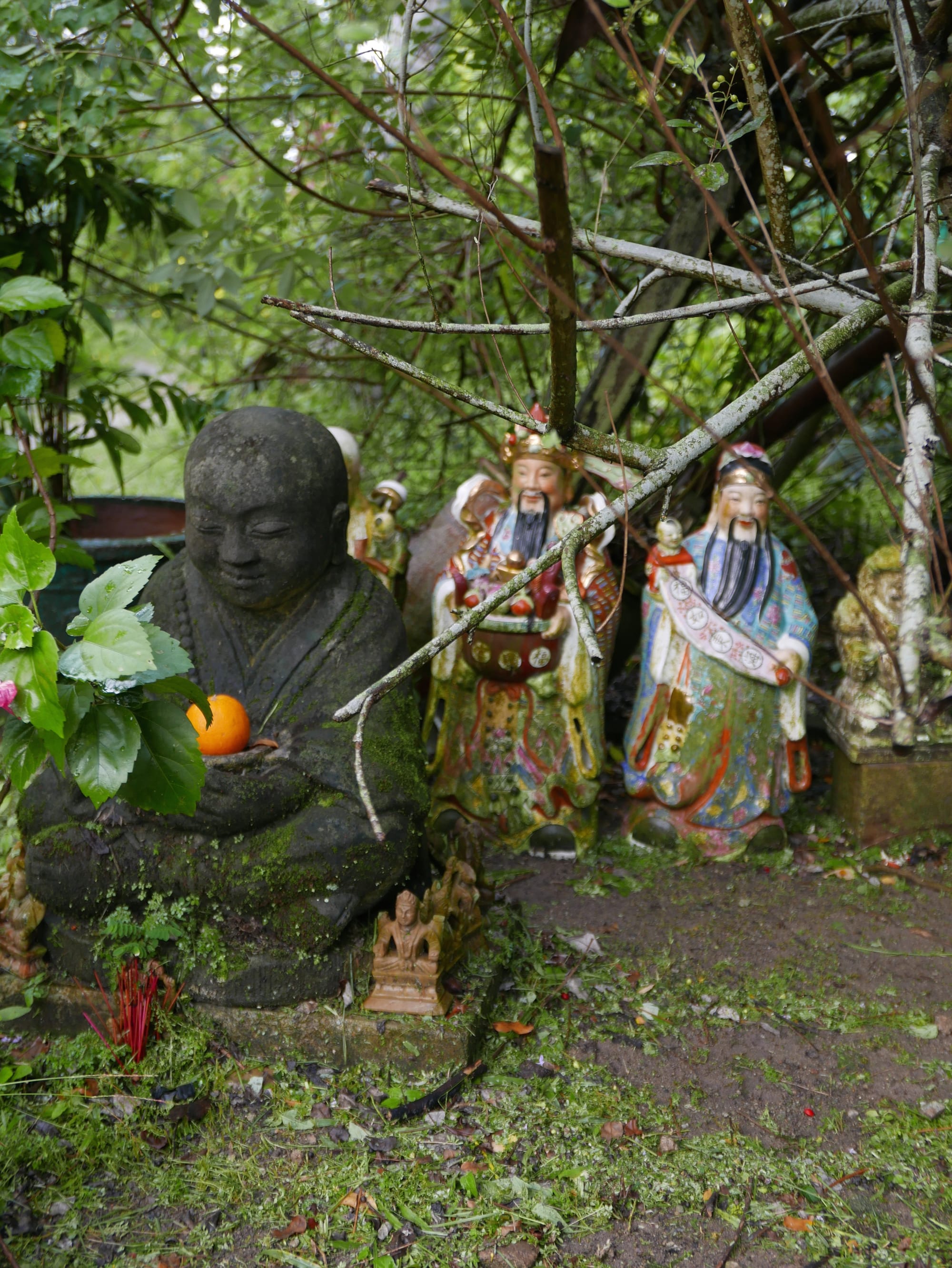 Photo by Author — a shrine — Kampong Lorong Buangkok, Singapore