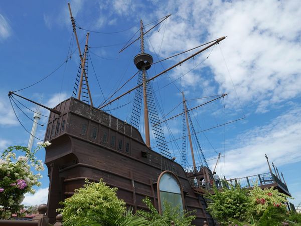 Kompleks Muzium Maritim (Samudera / Flor de La Mar), Malacca, Malaysia - a mock-up of a wooden sailing ship