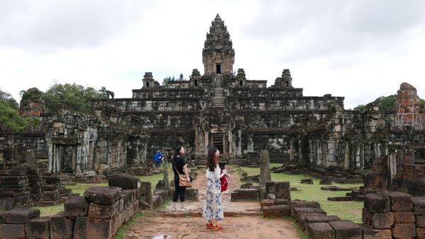 Bakong Temple (បាគង), Angkor Archaeological Park, Angkor, Cambodia