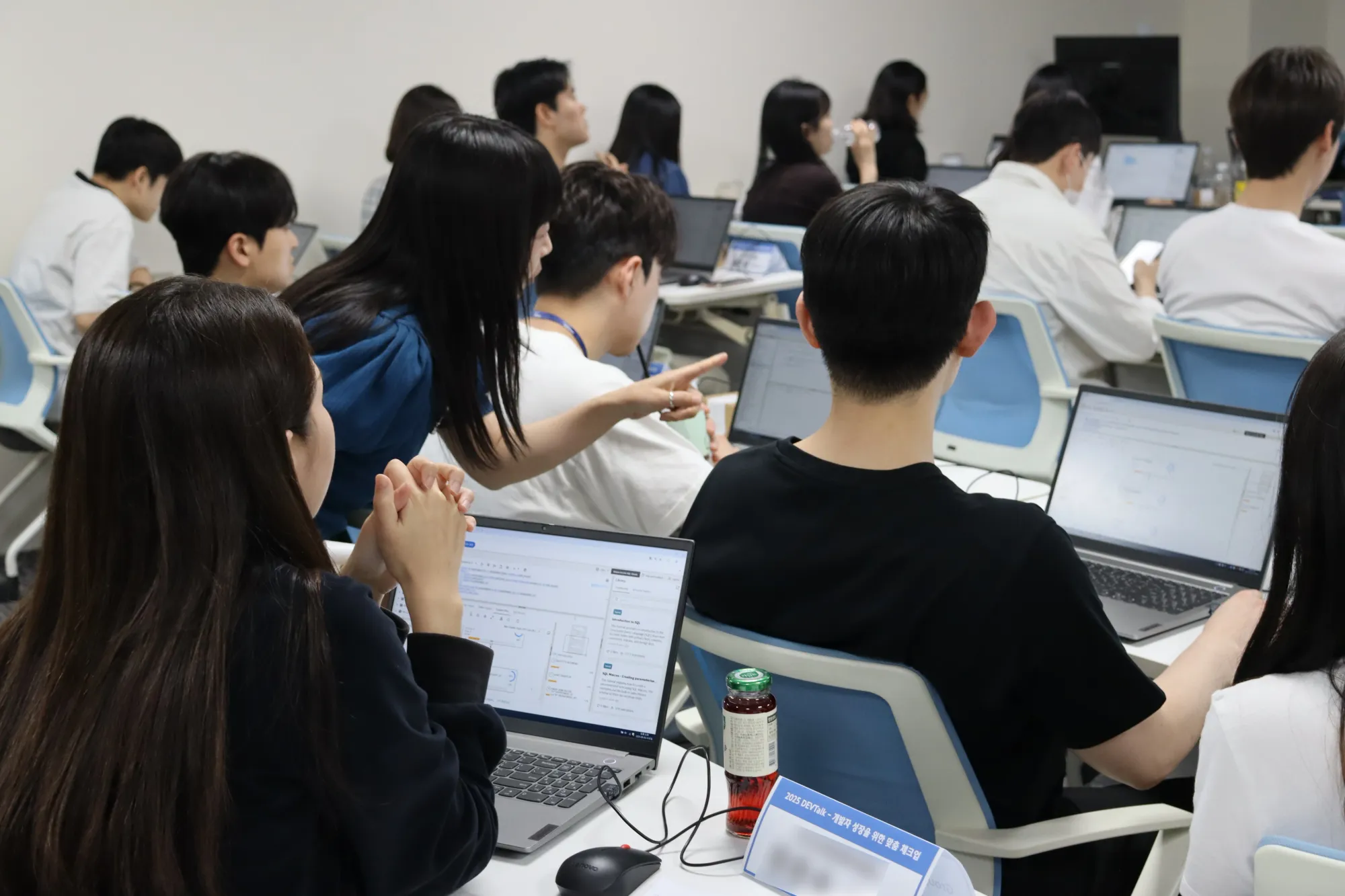 현대오토에버 Devtalk 디브리핑 현장