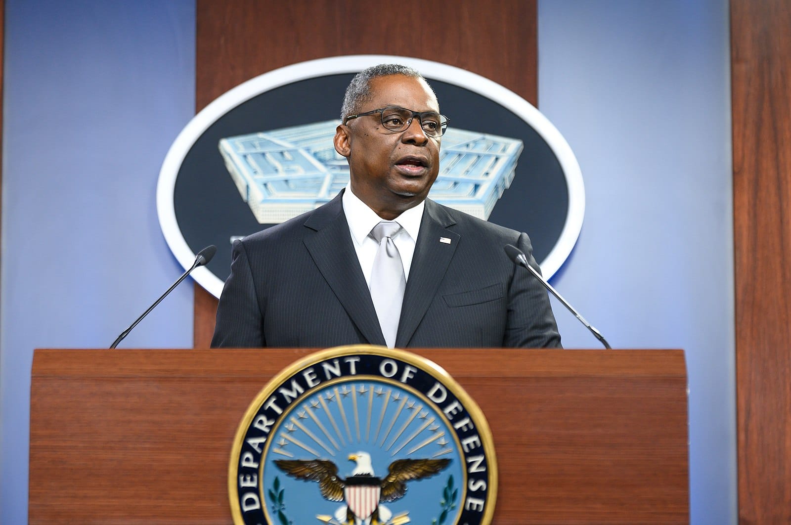 Lloyd Austin's disappearance.