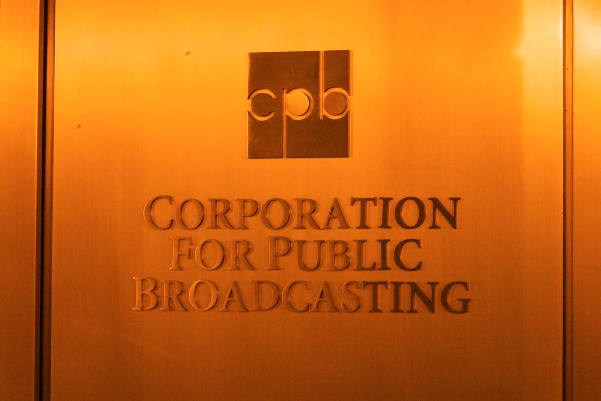 Trump signs order to defund NPR and PBS.