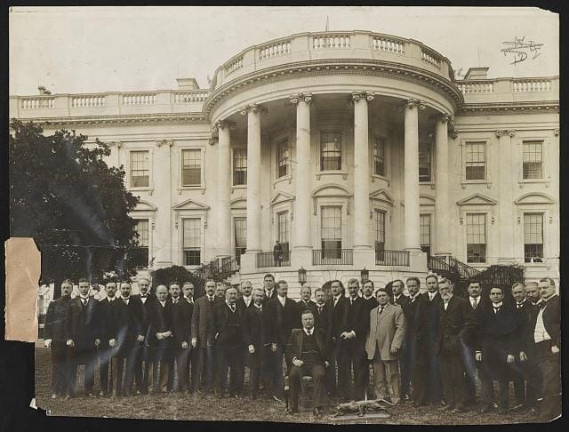 President Roosevelt and his “Tennis Cabinet” on the White House Lawn — March 1, 1909 | Clinedinst, Library of Congress 2013650863