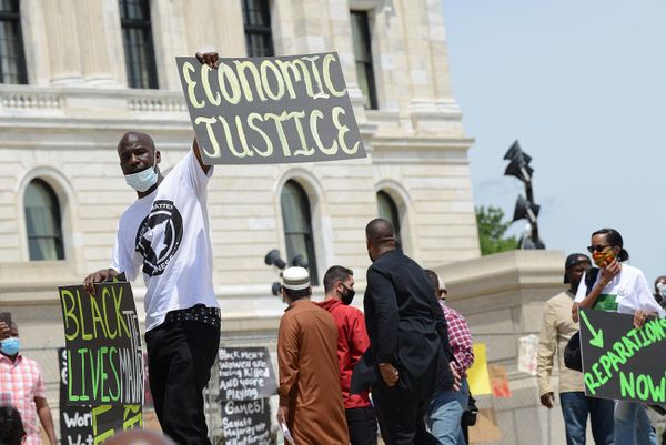 Protesters gather in Minneapolis calling for reparations. Image: Fibonacci Blue from Minnesota, USA