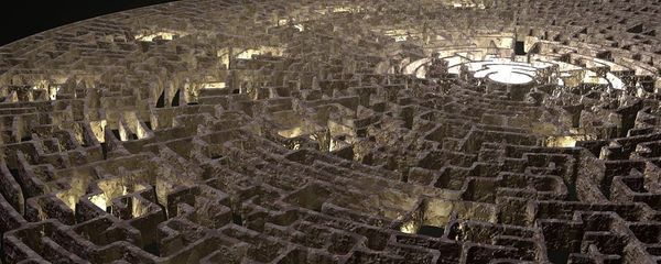 Circular maze | Picryl