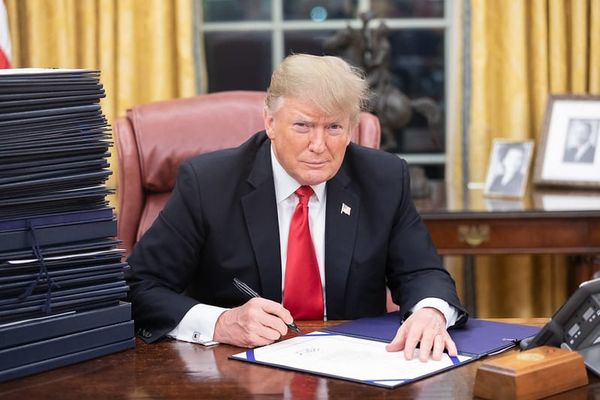 President Donald Trump signing executive orders, December 21, 2018 | Official White House Photo