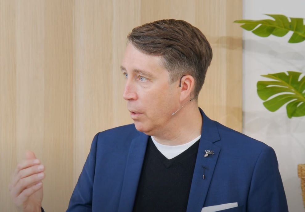 Jomshof: Utvisa personer som “inte vill vara del av samhället”