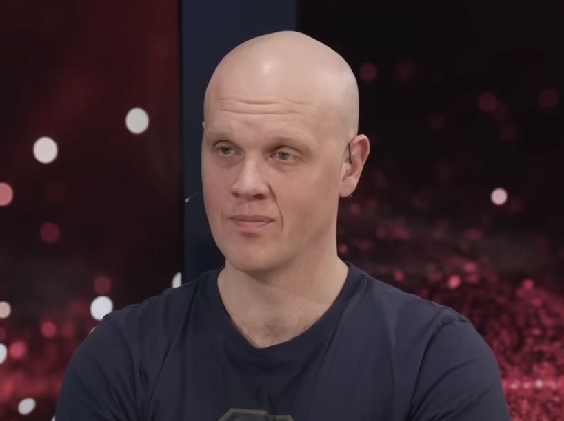 Lamottes straff skärps – Dubbelt skadestånd till Näthatsgranskaren