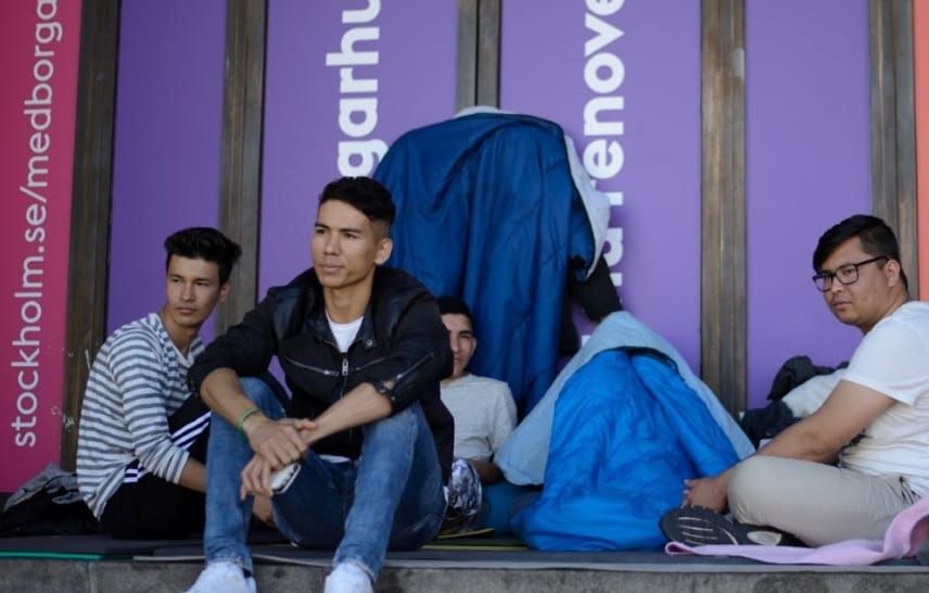 Afghan-”succén”: 8 av 10 ensamkommande “sysselsatta” – En timme i veckan