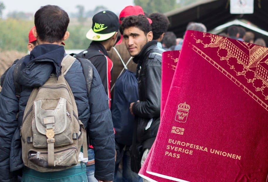 Varannan ny svensk medborgare från Afrika eller Mellanöstern