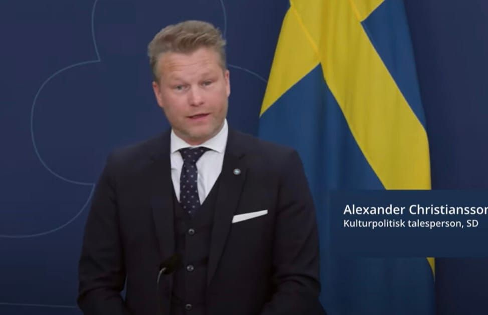 Publicerad Service skärs ned - det är välbehövligt!