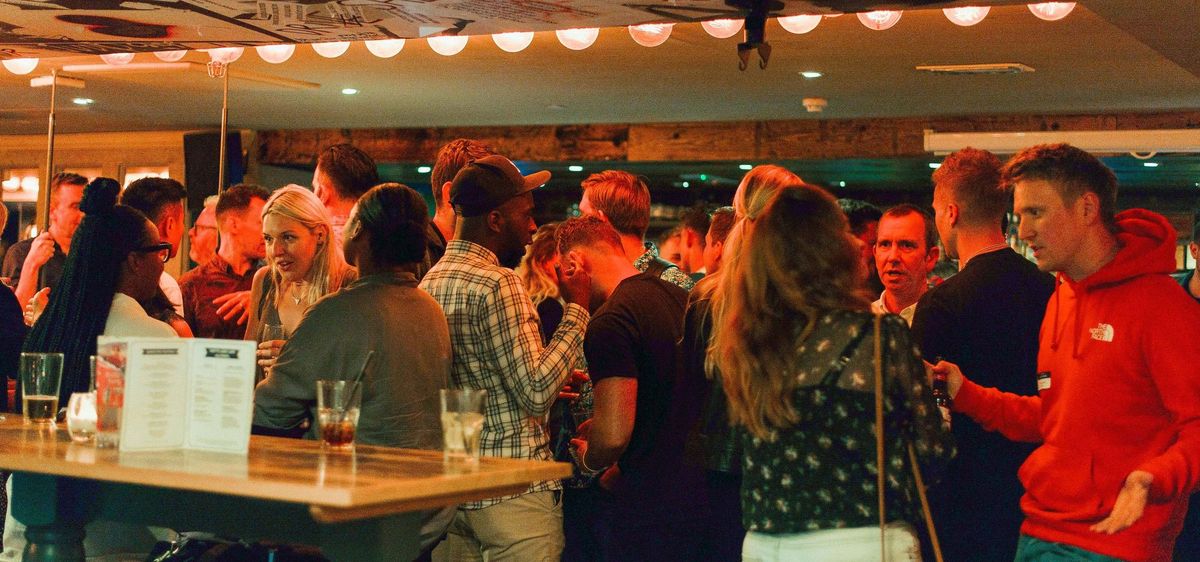 Influencer Community Gathers for Exclusive Influencer Marketing Summer Social