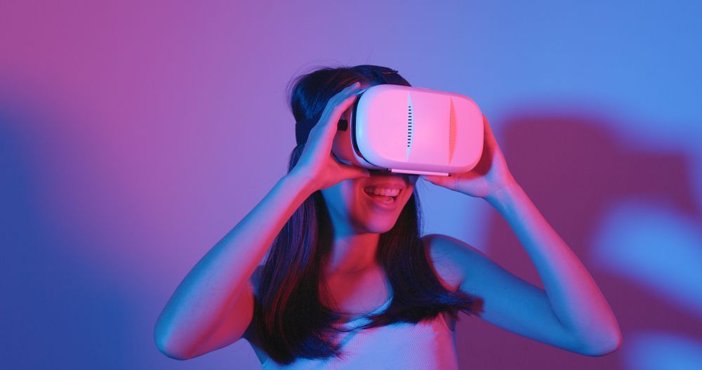 Are Virtual Influencers a Threat to the Influencer Community?