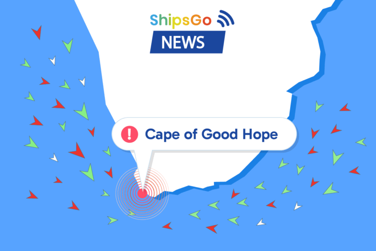 Cape of Good Hope live ship traffic map showing commercial vessels sailing around South Africa