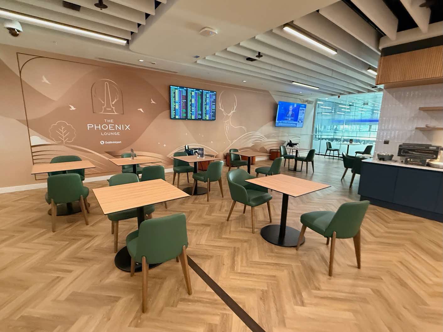 The Phoenix Lounge, Dublin Airport Terminal 1