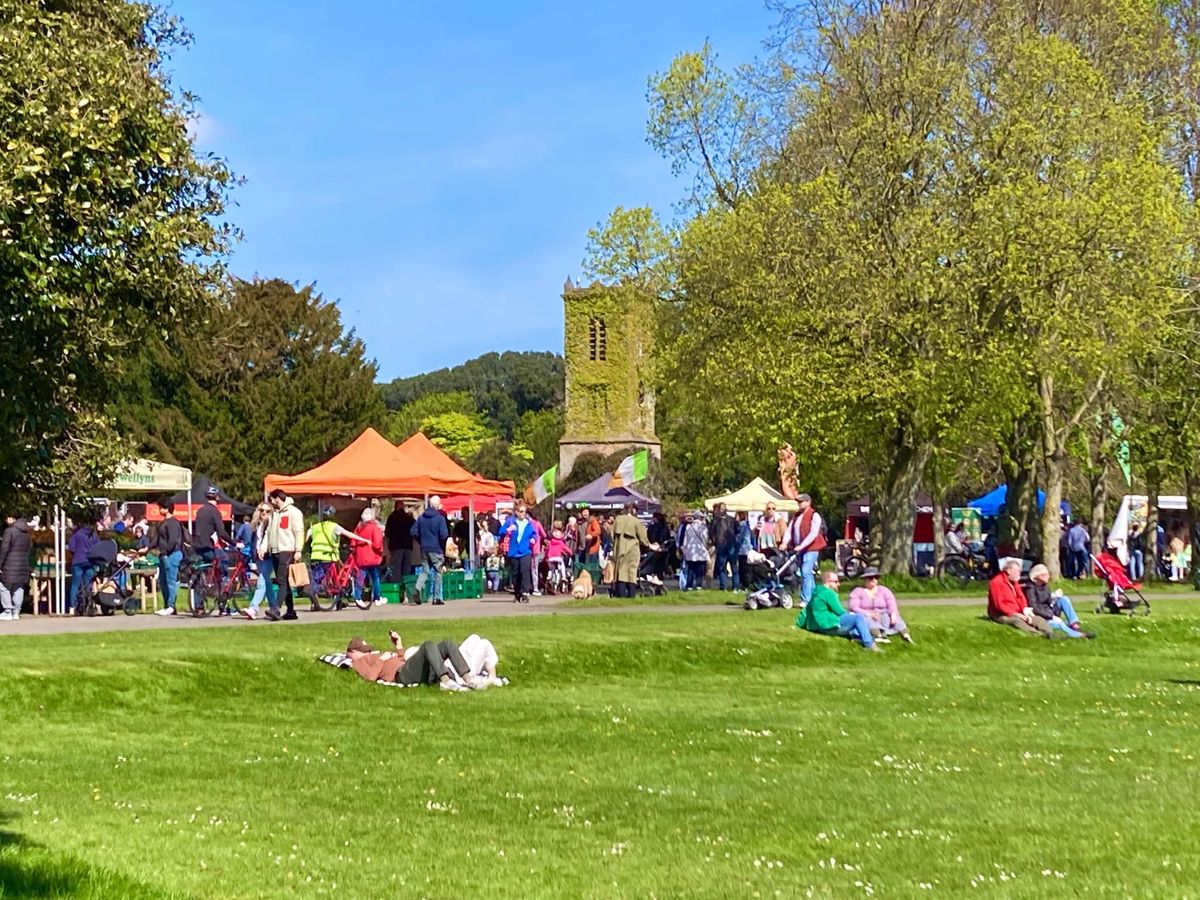 The Saturday Market Tour at the old Guinness Family Estate