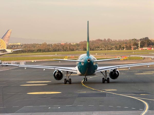 Flying To Ireland: Everything You Need To Know