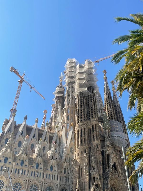 A picture of the Sagrada Família with the caption: "Like the Sagrada Família, this blog is a masterpiece under construction."
