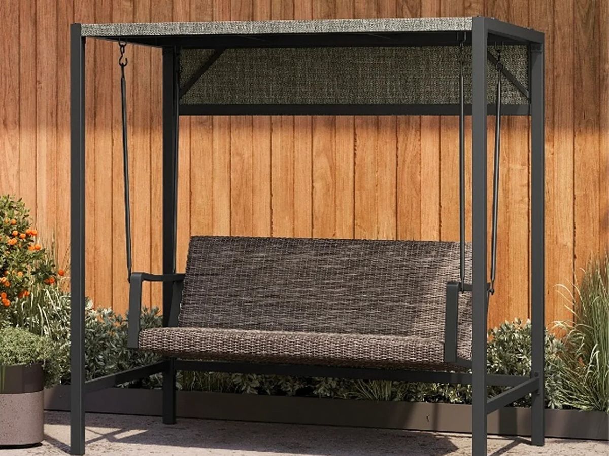 Costco recalls 18,500 patio swings after 8 injuries