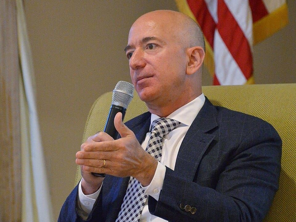 That viral Jeff Bezos quote about AI and water is fake
