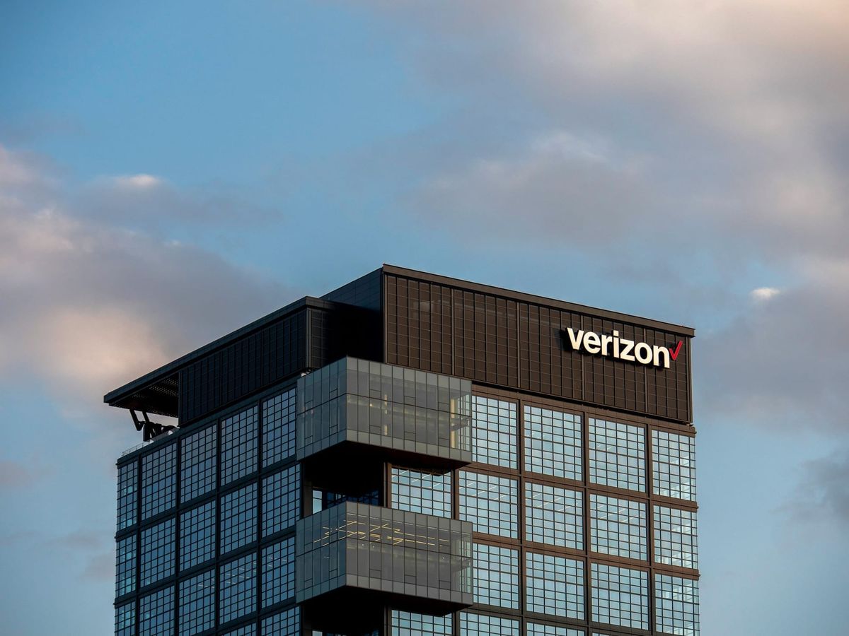 AT&T and Verizon forced to pay millions after Supreme Court ruling