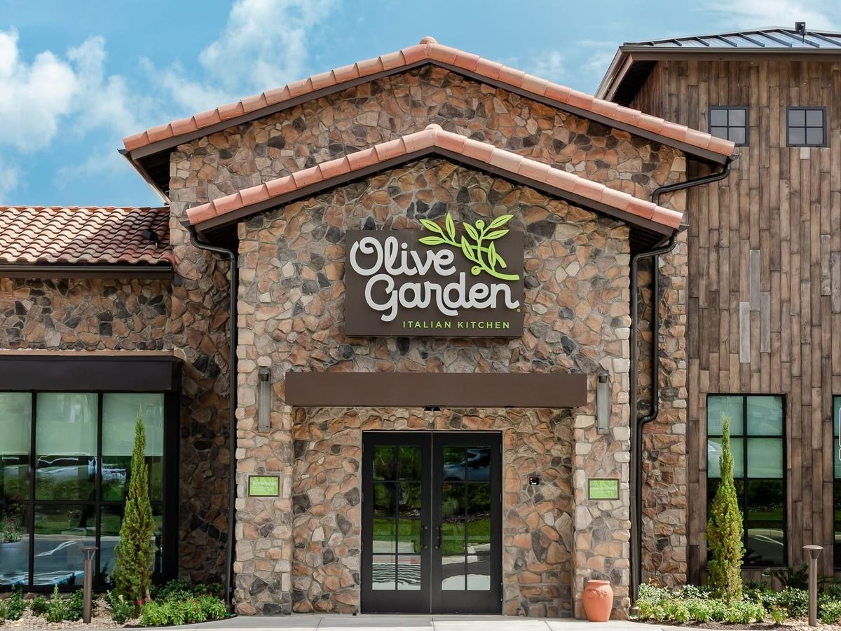 Olive Garden brings back its popular Never-Ending Pasta Bowl for $14.99
