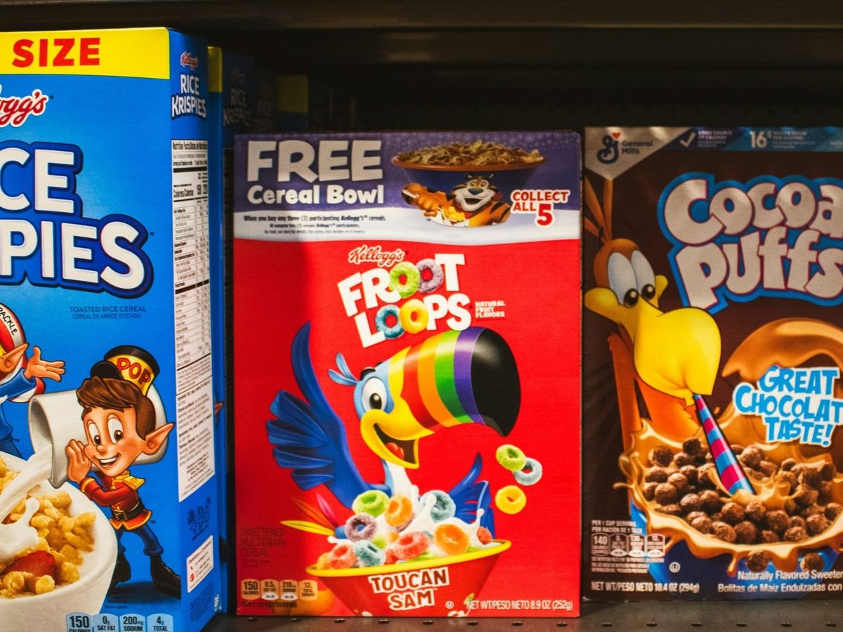 Kellogg's will remove artificial dyes by the end of the year