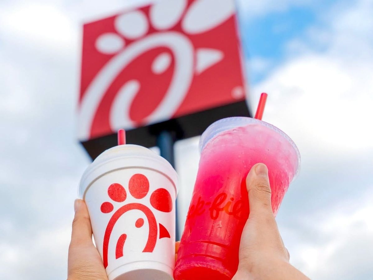 Chick-fil-A refuses to replace drive-thru workers with AI
