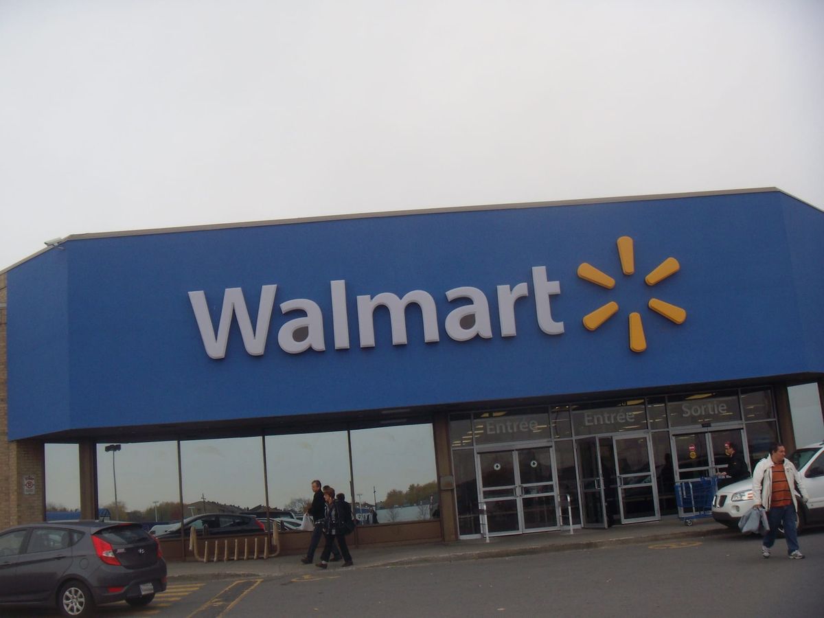 Walmart recalls canned fruit cocktail over lead contamination risk