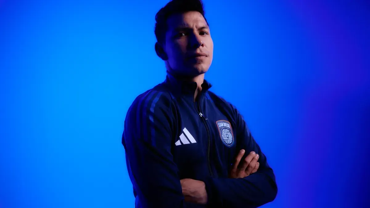 chucky lozano galaxy