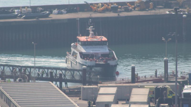 More Than 1,200 Illegal Migrants Cross English Channel in 72 Hours