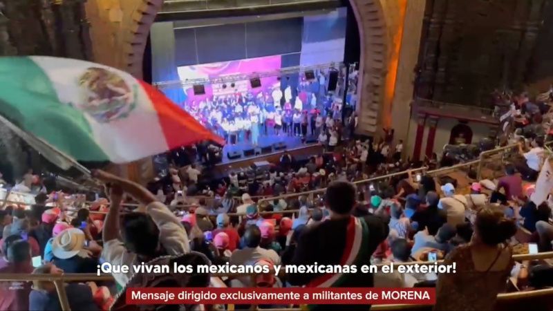 Mexican Presidential Candidate Campaigns on US Soil