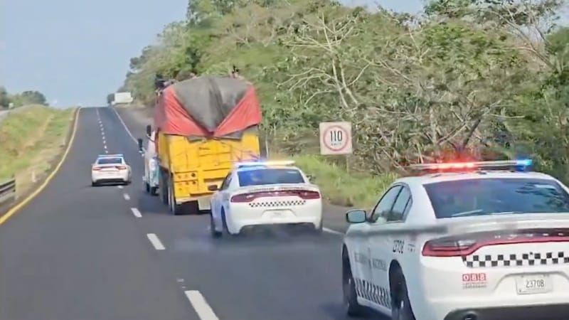 Watch: Mexican Authorities Tow Dozens of US-Bound Migrants In Disabled Big Rig