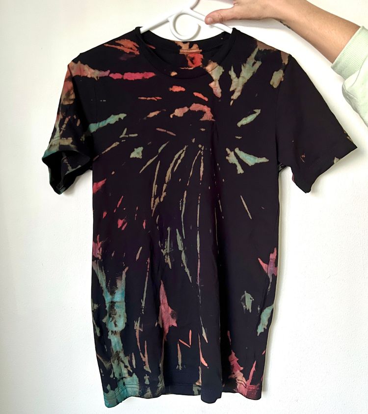 ✨ Supporter Extra: An art update + surprise shirt link for subscribers