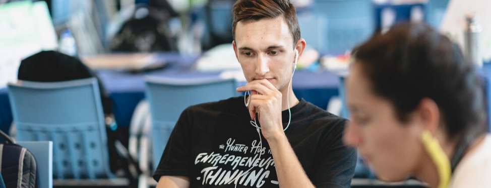 How To Stay Focused: Five Hacks to Get Your Work Done