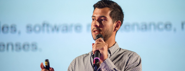 Elevator Pitch Article Cover: You Student Pitching His Startup Idea