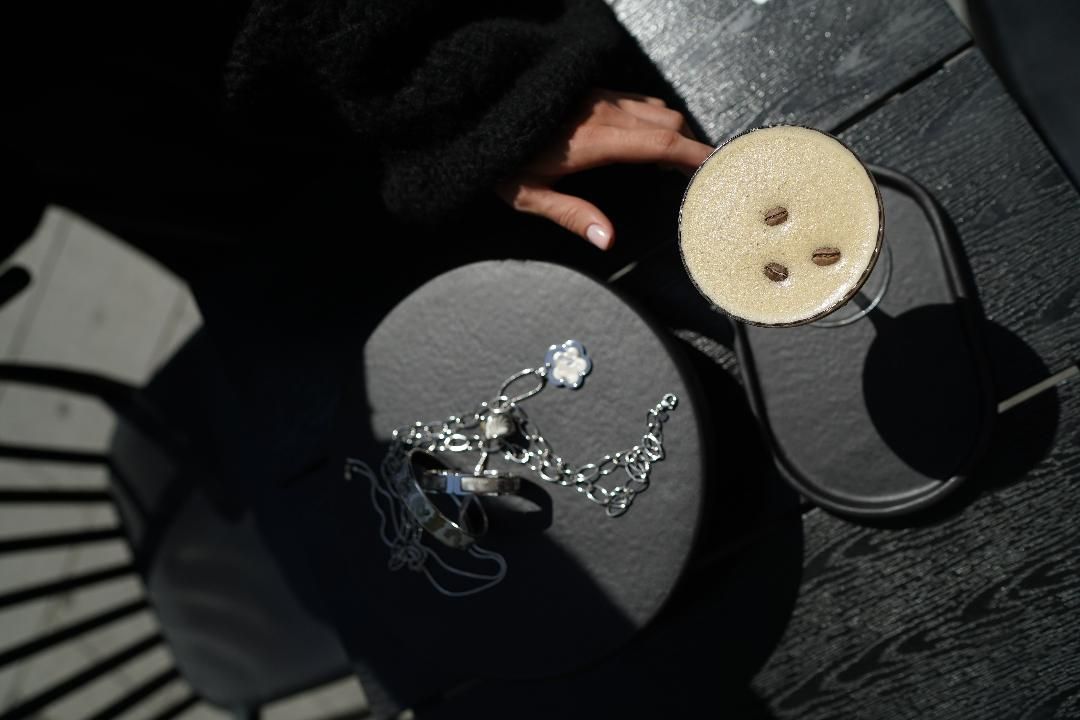 Raluca Niţu on AIRE: Official and quiet luxury