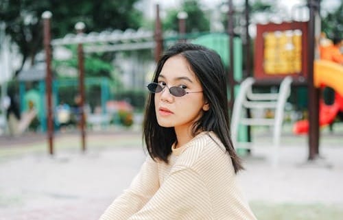 Free Photo of Woman Wearing Shades Stock Photo